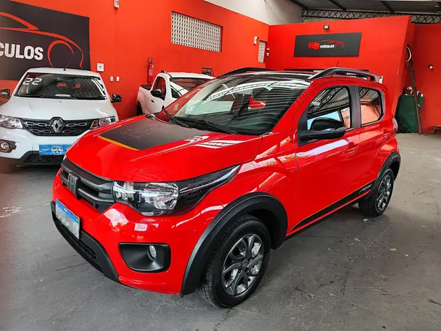 Carro Fiat Mobi 2023 Trekking 1.0 (Flex)