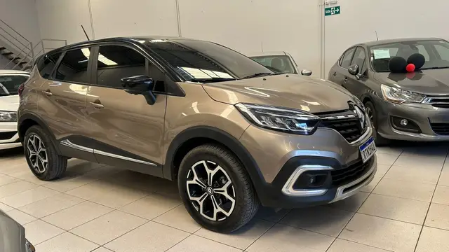 Carro Renault Captur 2022 Iconic 1.3 Turbo CVT