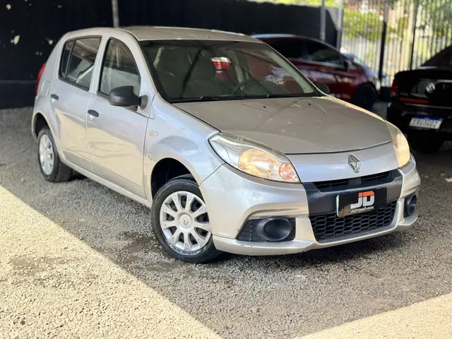 Carro Renault Sandero 2012 Authentique 1.0 16V (flex)