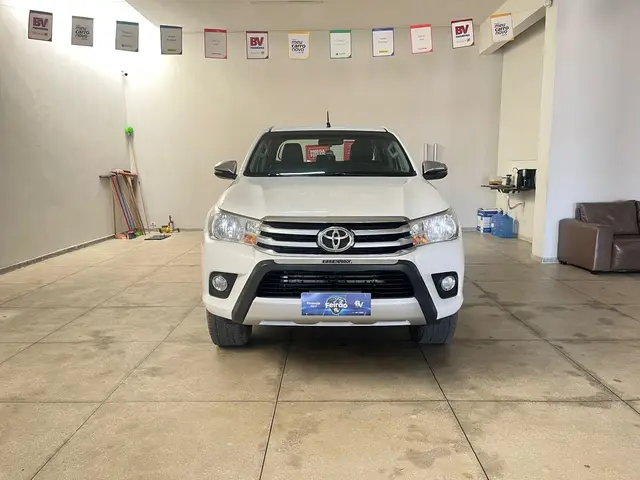 Carro Toyota Hilux Cabine Dupla 2018 Hilux 2.8 16v TDI SRV CD 4x4 (Aut)