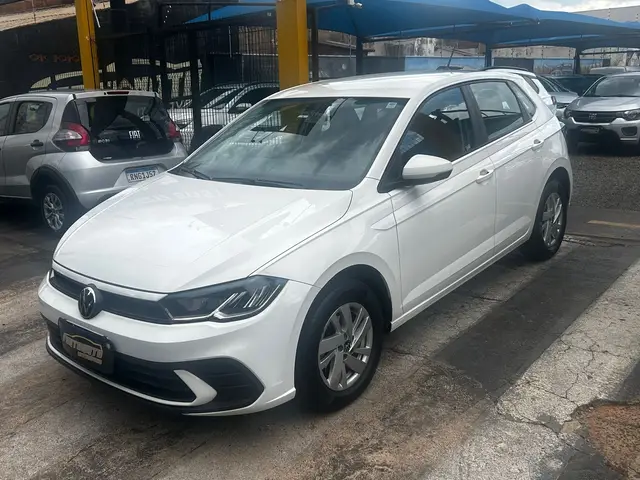 Carro Volkswagen Polo 2024 MPI (Flex)