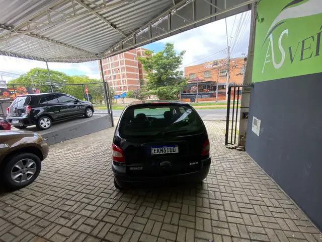Carro Renault Scenic 2010 Scénic Authentique 1.6 16V (flex)