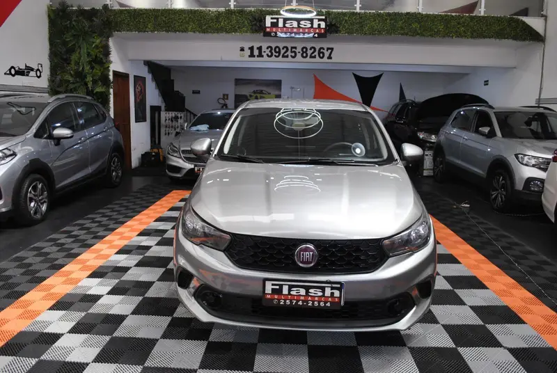 Fiat Argo Drive 1.0 Firefly (Flex)