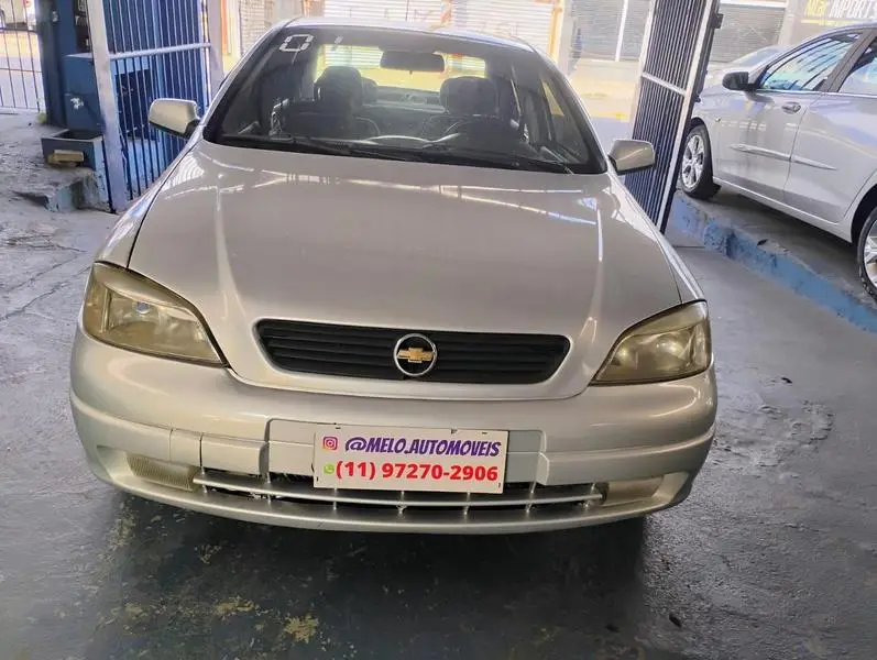 Chevrolet Astra Sedan GL Milenium 1.8 MPFi