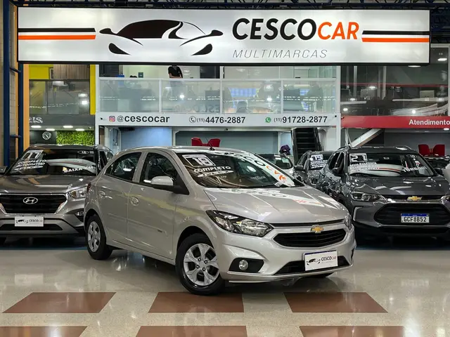 Carro Chevrolet Onix 2018 1.0 LT SPE/4