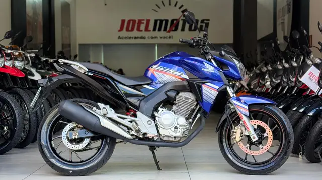 Moto Honda CB 250F Twister 2022 (CBS)