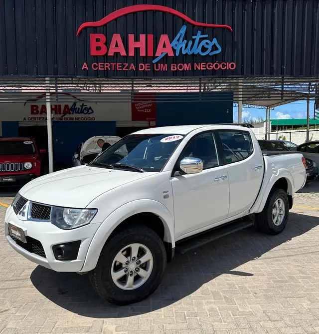 Carro Mitsubishi L200 Triton Sport 2012 HPE 4x4 3.2 DI-D (Aut)