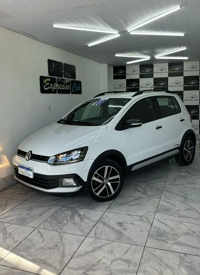 Carro Volkswagen Fox 2018 1.6 MSI Xtreme (Flex)