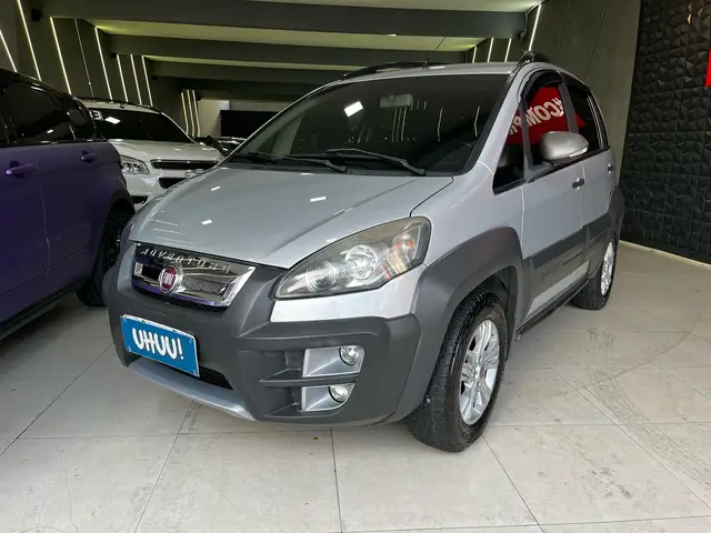 Carro Fiat Idea 2014 Adventure 1.8 16V E.TorQ (Flex)