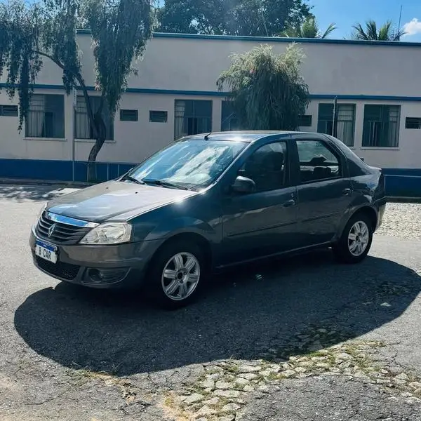 Carro Renault Logan 2011 Expression 1.6 8V Hi-Torque (flex)