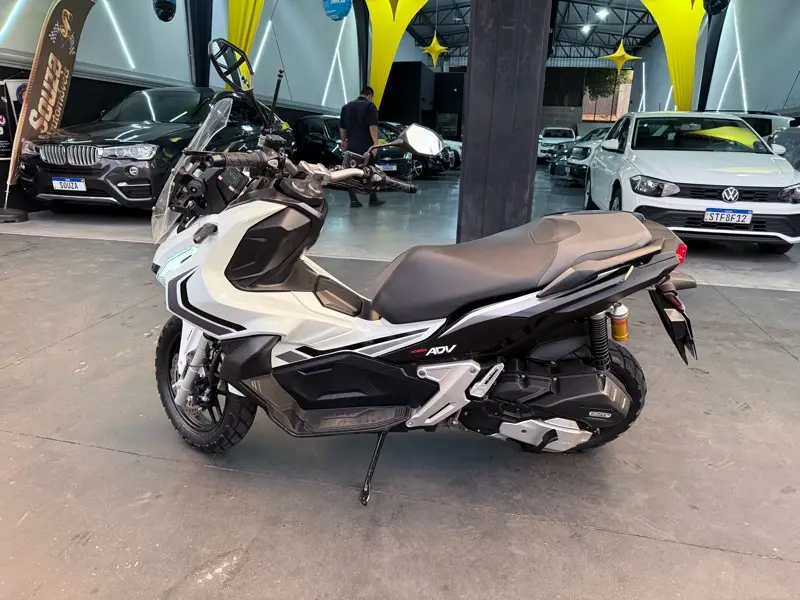 Honda ADV ABS