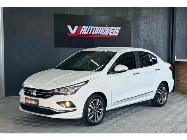 Carro Fiat Cronos 2025 Precision 1.3