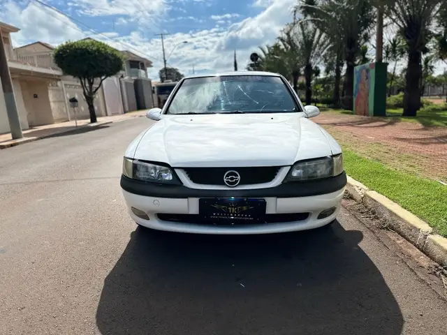 Carro Chevrolet Vectra 1997 GLS 2.0 MPFi (nova série)