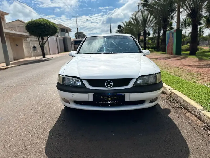 Chevrolet Vectra GLS 2.0 MPFi (nova série)