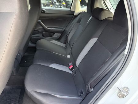 Polo Track 1.0 Flex 12V 5p