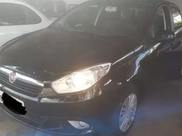 Carro Fiat Grand Siena 2015 Evo Attractive 1.4 8V (Flex)