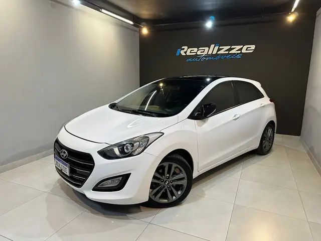 Carro Hyundai i30 2016 I30 1.8 16V MPI (Básico+Teto)