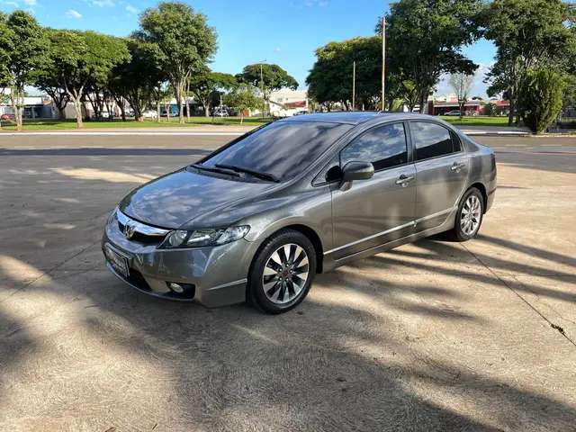 Carro Honda Civic 2011 New  LXL SE 1.8 i-VTEC (Flex)