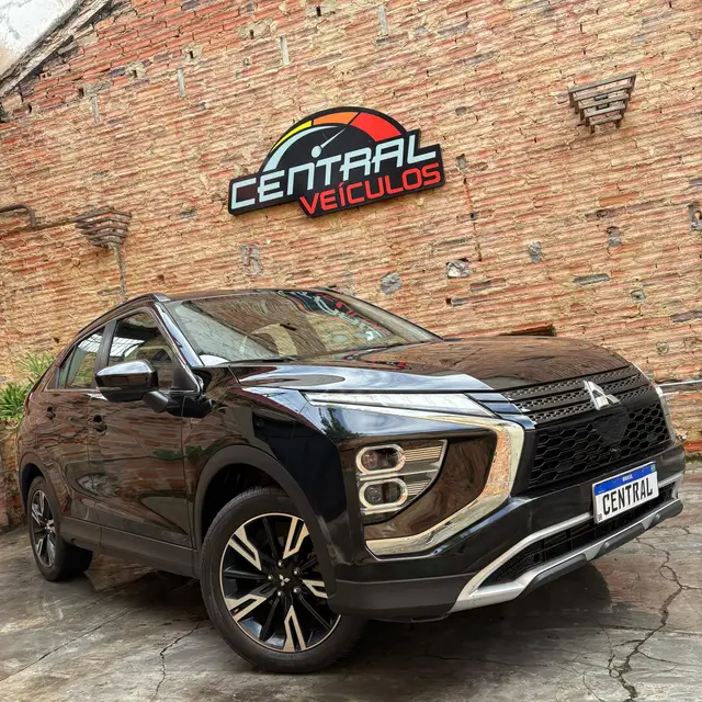 Carro Mitsubishi Eclipse Cross 2023 HPE 1.5 Turbo (Aut)