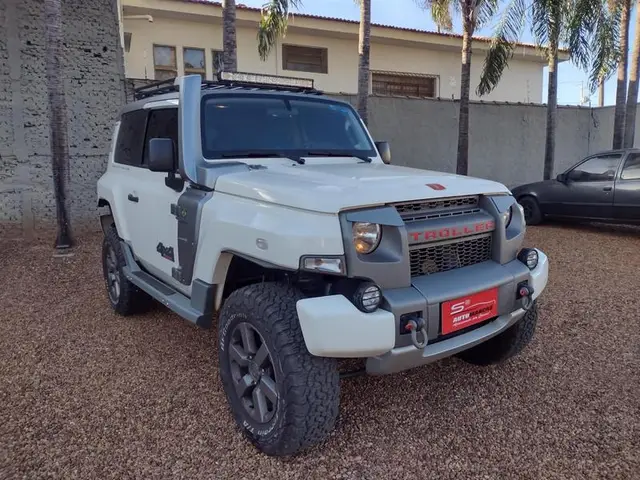 Carro Troller T4 2018 3.2 Diesel XLT 4x4