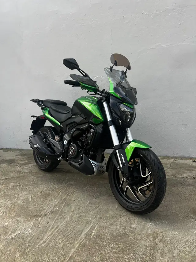 Carro Bajaj Dominar 400 2023 D400 T
