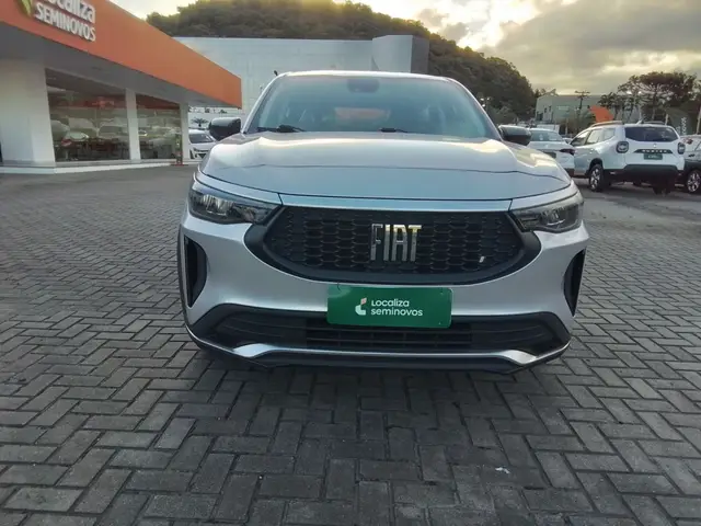 Carro Fiat Fastback 2024 Audace