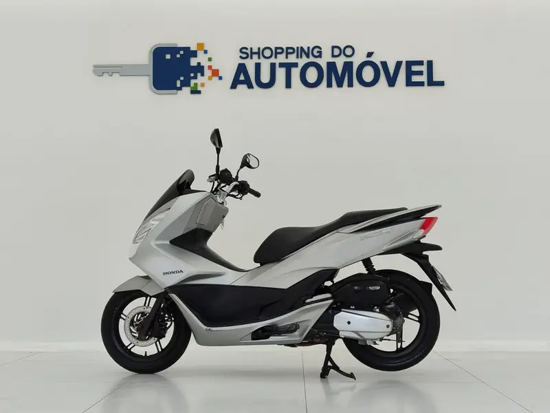 Honda PCX 150 DLX