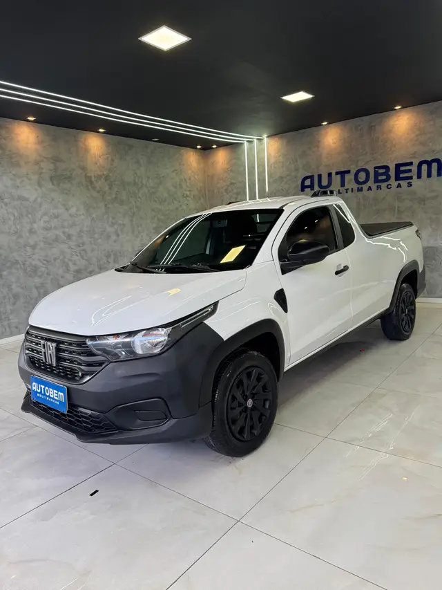 Carro Fiat Strada 2023 Endurance 1.4 Cabine Plus (Flex)