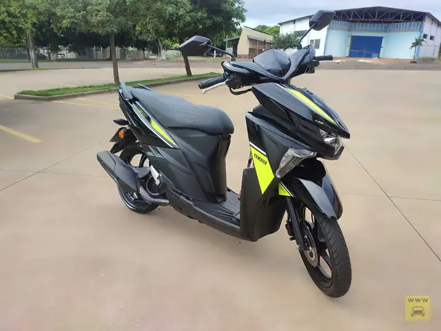 Carro Yamaha Neo 125 2024 UBS