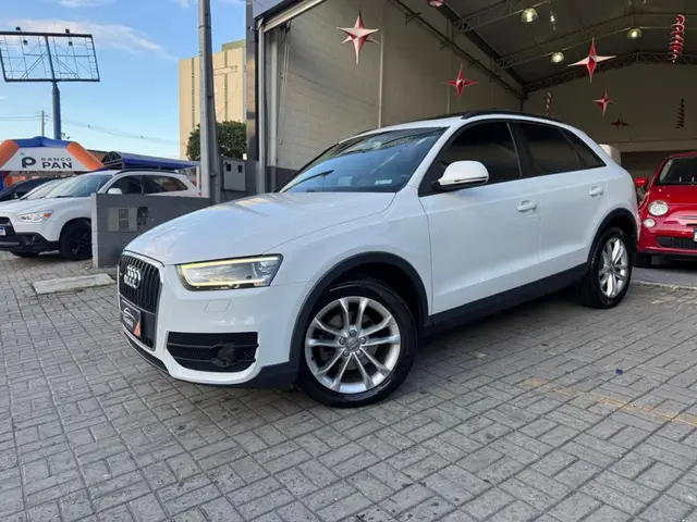 Carro Audi Q3 2013 2.0 TFSI Attraction S Tronic Quattro