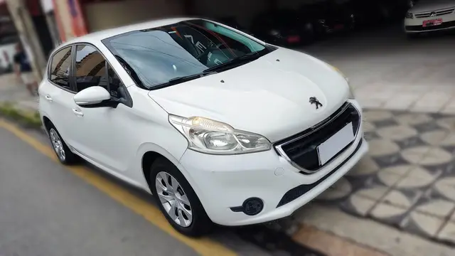 Carro Peugeot 208 2014 Active 1.5 8V (Flex)