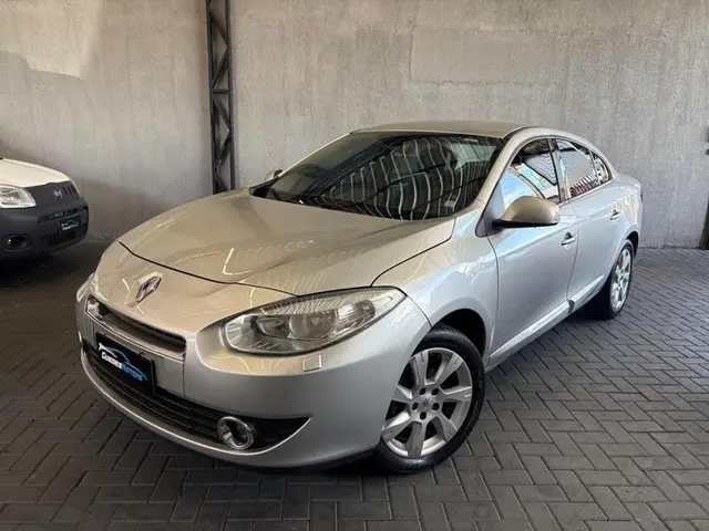 Carro Renault Fluence 2014 2.0 16V Privilege (Aut) (Flex)