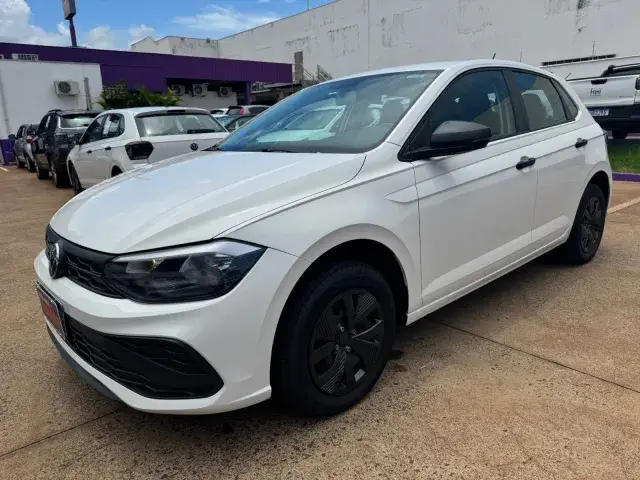 Carro Volkswagen Polo 2024 Track 1.0 Flex 12V 5p