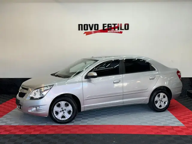 Carro Chevrolet Cobalt 2015 LT 1.4 8V (Flex)