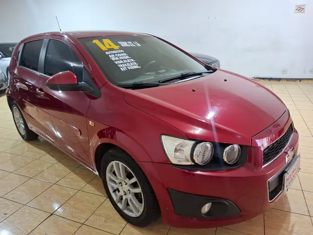 Carro Chevrolet Sonic 2014 Hatch LTZ 1.6 (Aut)