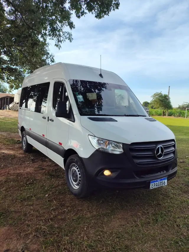 Carro Mercedes-Benz Sprinter 2022 416 VAN L. T.B. 16L 2.2 Diesel
