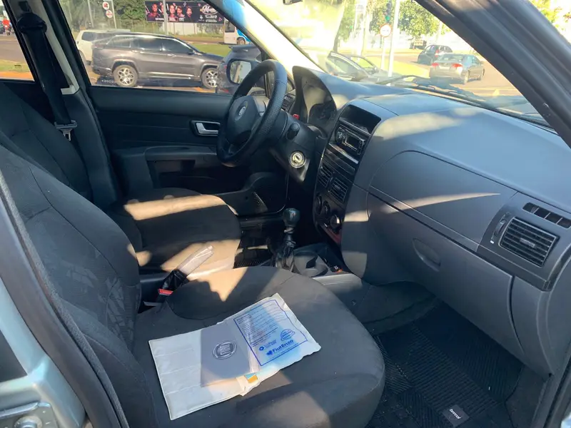 Fiat Siena EL 1.0 8V (Flex)