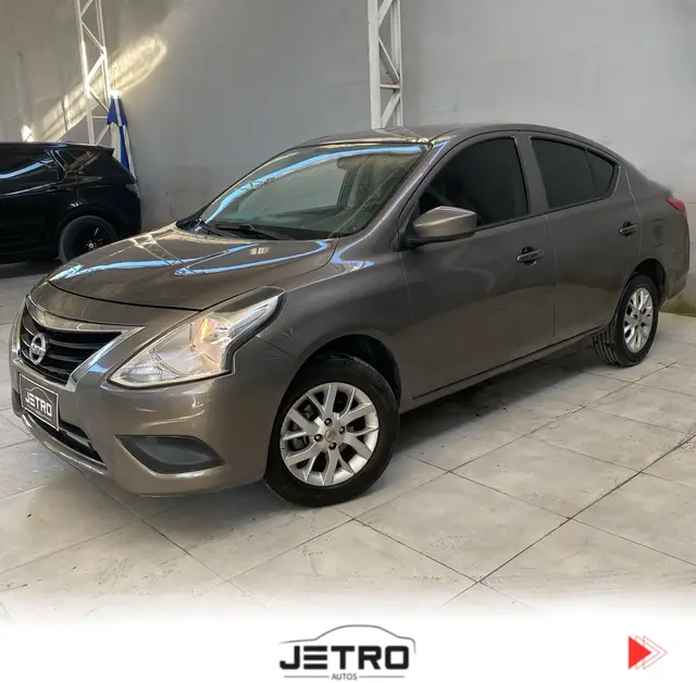 Carro Nissan Versa 2016 1.0 12V S (Flex)