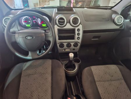 New Fiesta Hatch New Fiesta SE 1.6 16V