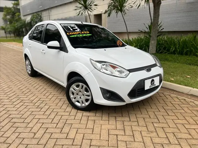 Carro Ford Fiesta Hatch 2013 1.6 (Flex)