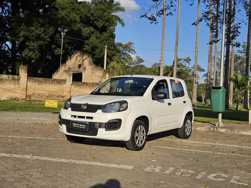Fiat Uno Attractive 1.0