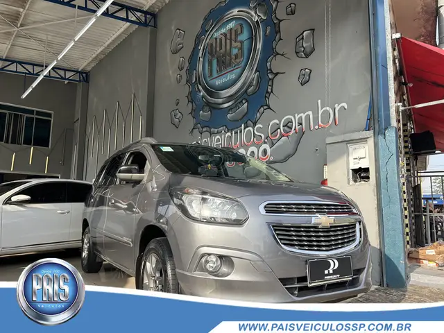 Carro Chevrolet Spin 2018 Advantage 5S 1.8 (Flex) (Aut)