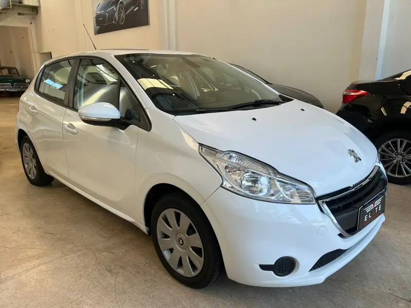 Peugeot 208 Active 1.5 8V (Flex)