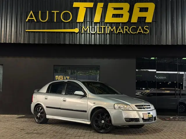 Carro Chevrolet Astra Hatch 2011 Advantage 2.0 (Flex)