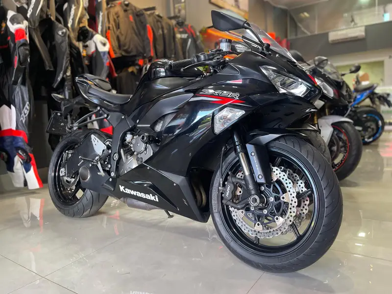 Kawasaki Ninja ZX-6R