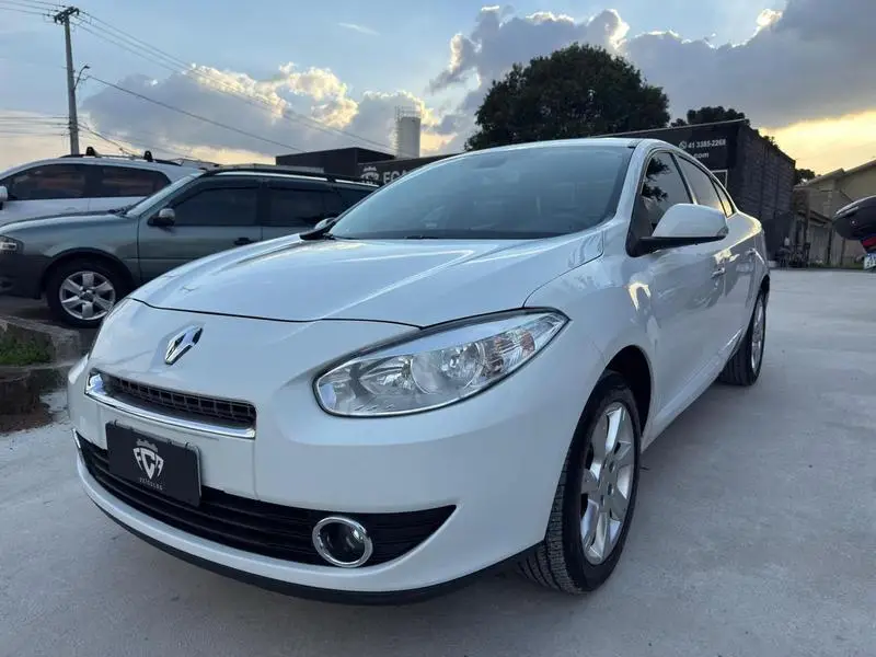Renault Fluence 2.0 16V Dynamique (Aut) (Flex)