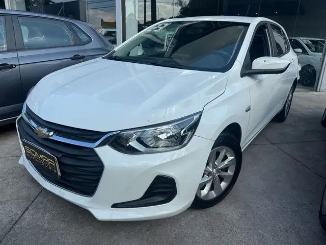 Carro Chevrolet Onix 2023 LT 1.0