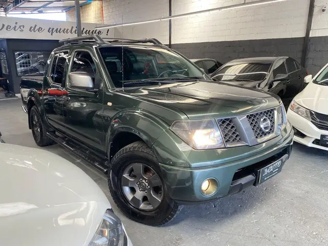 Carro Nissan Frontier 2013 LE Attack 2.5 4X4 (Cab.Dupla) (aut)