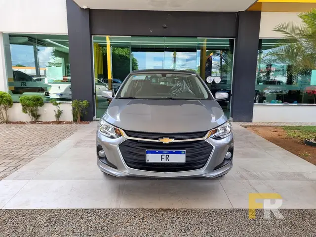 Carro Chevrolet Onix 2025 LT 1.0