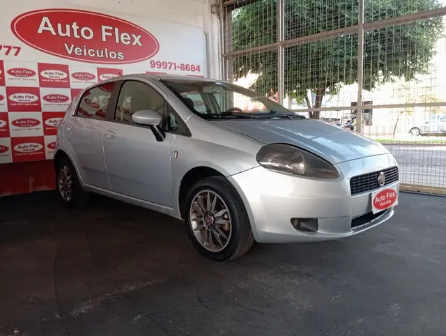 Carro Fiat Punto 2012 Attractive 1.4 (Flex)